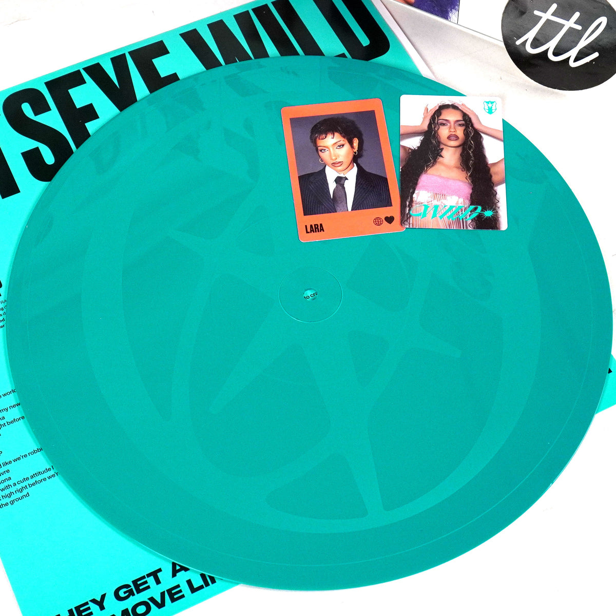 Katseye: Wild (Indie Exclusive Colored Vinyl) {Vinyl LP}